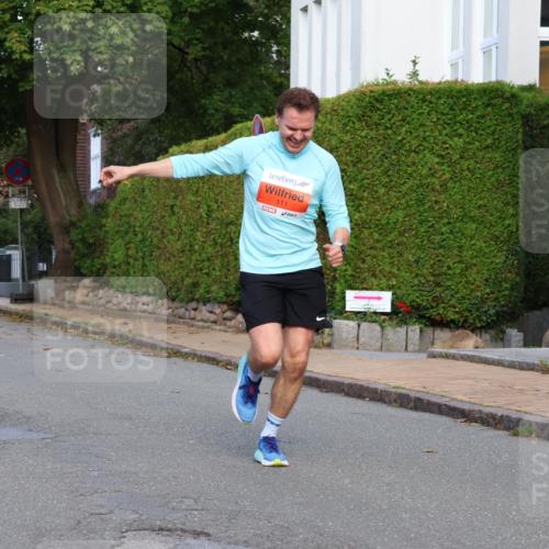 25.08.2024 - 20. Blankeneser Heldenlauf Strokosch-Dieckow http://msf.ph/oto/6816671 25.08.2024 09:46:26 Ziel 111, 157 meine-sportfotos.de