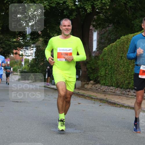 25.08.2024 - 20. Blankeneser Heldenlauf Strokosch-Dieckow http://msf.ph/oto/6816871 25.08.2024 09:47:06 Ziel 179, 239, 240 meine-sportfotos.de