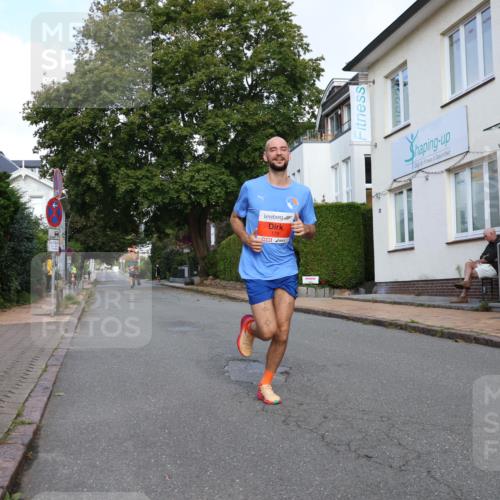 25.08.2024 - 20. Blankeneser Heldenlauf Strokosch-Dieckow http://msf.ph/oto/6816951 25.08.2024 09:47:10 Ziel 179, 239, 240 meine-sportfotos.de
