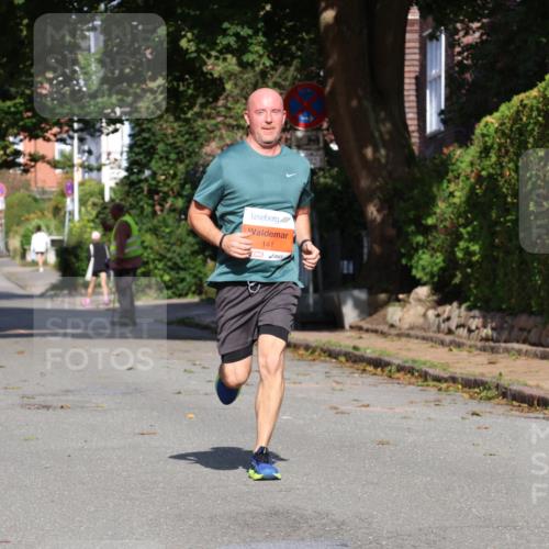 25.08.2024 - 20. Blankeneser Heldenlauf Strokosch-Dieckow http://msf.ph/oto/6816965 25.08.2024 09:47:18 Ziel 141 meine-sportfotos.de