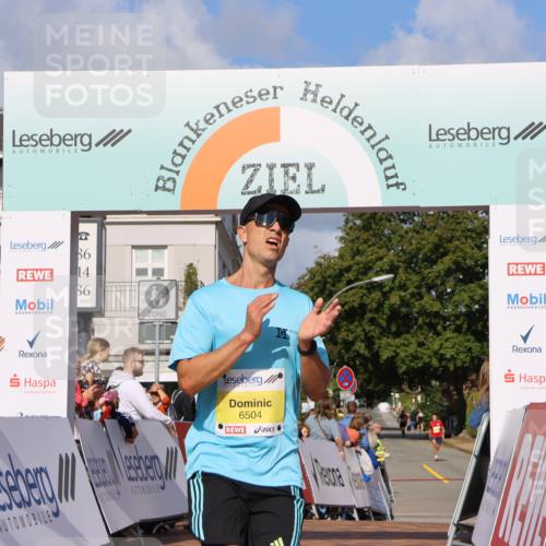 25.08.2024 - 20. Blankeneser Heldenlauf Strokosch-Dieckow http://msf.ph/oto/6817081 25.08.2024 10:14:20 Ziel 6504 meine-sportfotos.de