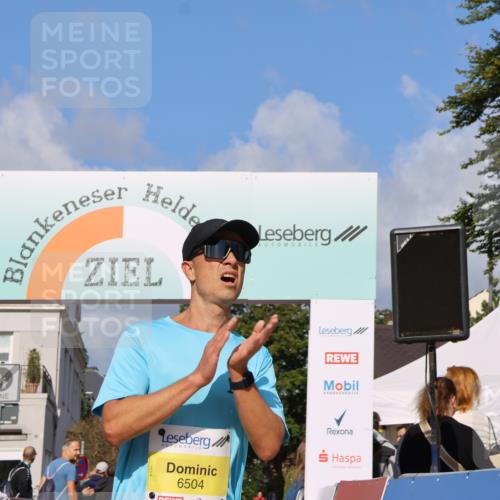 25.08.2024 - 20. Blankeneser Heldenlauf Strokosch-Dieckow http://msf.ph/oto/6817089 25.08.2024 10:14:20 Ziel 6504 meine-sportfotos.de