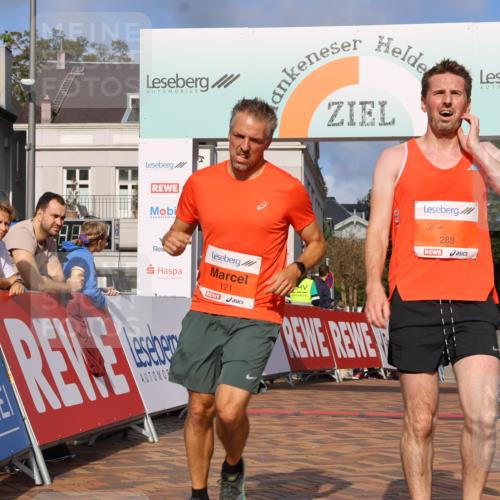 25.08.2024 - 20. Blankeneser Heldenlauf Strokosch-Dieckow http://msf.ph/oto/6817478 25.08.2024 09:41:54 Ziel 121, 288 meine-sportfotos.de