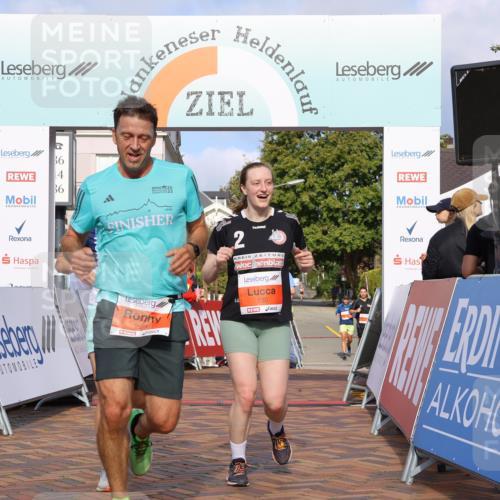 25.08.2024 - 20. Blankeneser Heldenlauf Strokosch-Dieckow http://msf.ph/oto/6817820 25.08.2024 09:42:23 Ziel 110, 130, 167, 175, 223 meine-sportfotos.de