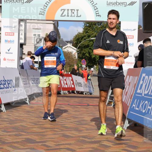 25.08.2024 - 20. Blankeneser Heldenlauf Strokosch-Dieckow http://msf.ph/oto/6817946 25.08.2024 09:42:32 Ziel 110, 125, 264 meine-sportfotos.de