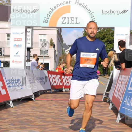 25.08.2024 - 20. Blankeneser Heldenlauf Strokosch-Dieckow http://msf.ph/oto/6818298 25.08.2024 09:43:10 Ziel 193, 272, 281 meine-sportfotos.de