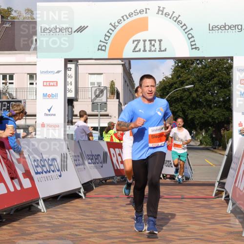 25.08.2024 - 20. Blankeneser Heldenlauf Strokosch-Dieckow http://msf.ph/oto/6818497 25.08.2024 09:43:24 Ziel 113, 170, 274, 275 meine-sportfotos.de