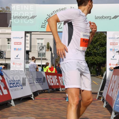 25.08.2024 - 20. Blankeneser Heldenlauf Strokosch-Dieckow http://msf.ph/oto/6818545 25.08.2024 09:43:26 Ziel 113, 170, 274, 275 meine-sportfotos.de