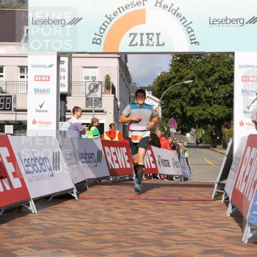 25.08.2024 - 20. Blankeneser Heldenlauf Strokosch-Dieckow http://msf.ph/oto/6818669 25.08.2024 09:44:31 Ziel 139 meine-sportfotos.de