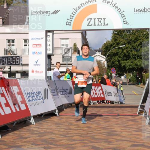 25.08.2024 - 20. Blankeneser Heldenlauf Strokosch-Dieckow http://msf.ph/oto/6818704 25.08.2024 09:44:32 Ziel 139 meine-sportfotos.de