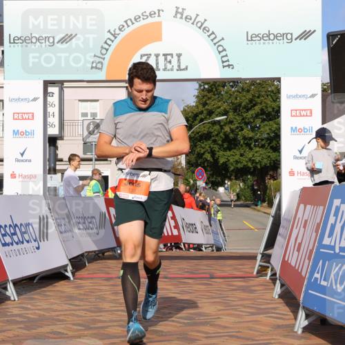 25.08.2024 - 20. Blankeneser Heldenlauf Strokosch-Dieckow http://msf.ph/oto/6818741 25.08.2024 09:44:33 Ziel 139 meine-sportfotos.de