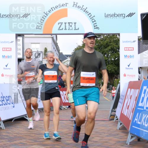 25.08.2024 - 20. Blankeneser Heldenlauf Strokosch-Dieckow http://msf.ph/oto/6819055 25.08.2024 09:45:49 Ziel 101, 171, 266, 271, 273 meine-sportfotos.de