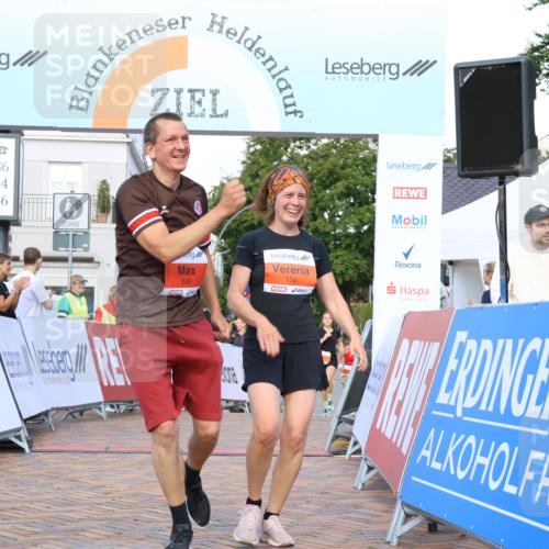 25.08.2024 - 20. Blankeneser Heldenlauf Strokosch-Dieckow http://msf.ph/oto/6819325 25.08.2024 09:46:04 Ziel 164, 188, 249, 282 meine-sportfotos.de