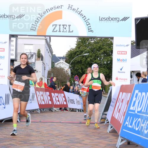 25.08.2024 - 20. Blankeneser Heldenlauf Strokosch-Dieckow http://msf.ph/oto/6819524 25.08.2024 09:46:09 Ziel 164, 188, 207, 249, 282 meine-sportfotos.de