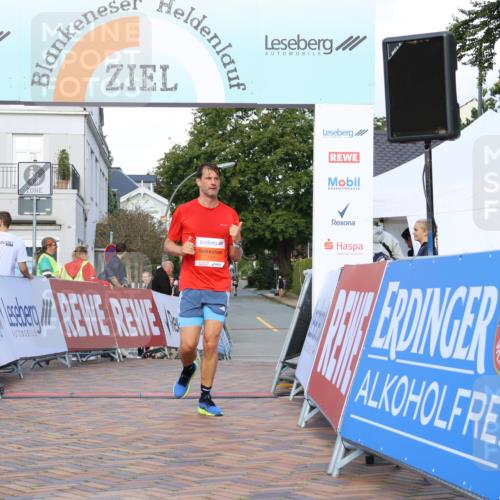 25.08.2024 - 20. Blankeneser Heldenlauf Strokosch-Dieckow http://msf.ph/oto/6820120 25.08.2024 09:46:51 Ziel 157 meine-sportfotos.de