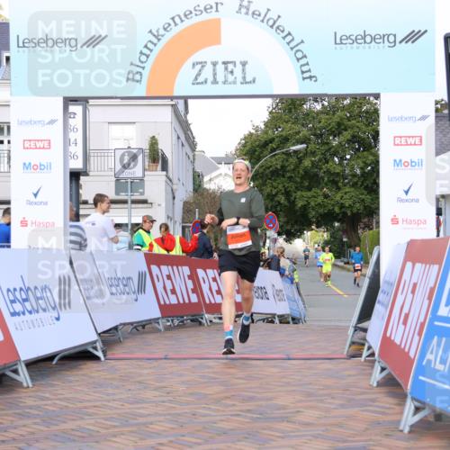 25.08.2024 - 20. Blankeneser Heldenlauf Strokosch-Dieckow http://msf.ph/oto/6820241 25.08.2024 09:47:13 Ziel 251 meine-sportfotos.de