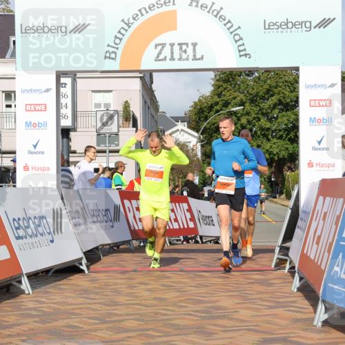 25.08.2024 - 20. Blankeneser Heldenlauf Strokosch-Dieckow http://msf.ph/oto/6820519 25.08.2024 09:47:25 Ziel 179, 239, 240 meine-sportfotos.de
