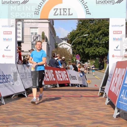 25.08.2024 - 20. Blankeneser Heldenlauf Strokosch-Dieckow http://msf.ph/oto/6820557 25.08.2024 10:22:15 Ziel 6347, 6491, 6529, 6532 meine-sportfotos.de