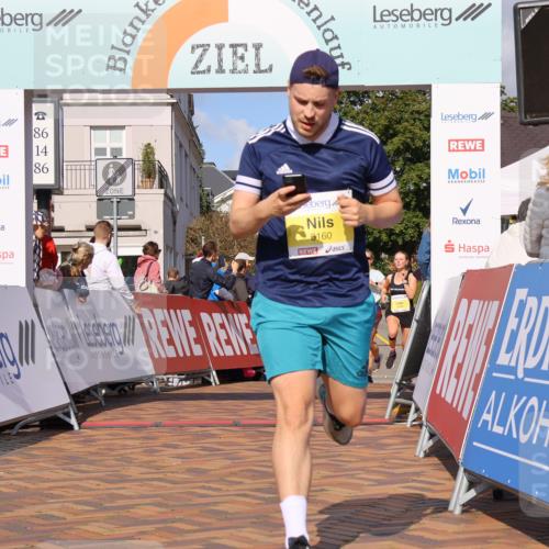 25.08.2024 - 20. Blankeneser Heldenlauf Strokosch-Dieckow http://msf.ph/oto/6820821 25.08.2024 10:22:28 Ziel 6088, 6121, 6160, 6498, 6523 meine-sportfotos.de