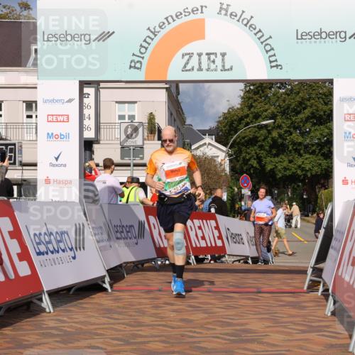 25.08.2024 - 20. Blankeneser Heldenlauf Strokosch-Dieckow http://msf.ph/oto/6821439 25.08.2024 09:48:09 Ziel 132, 199 meine-sportfotos.de