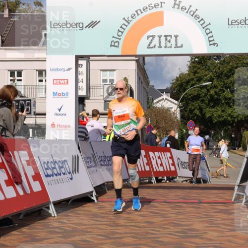 25.08.2024 - 20. Blankeneser Heldenlauf Strokosch-Dieckow http://msf.ph/oto/6821480 25.08.2024 09:48:10 Ziel 132, 199 meine-sportfotos.de