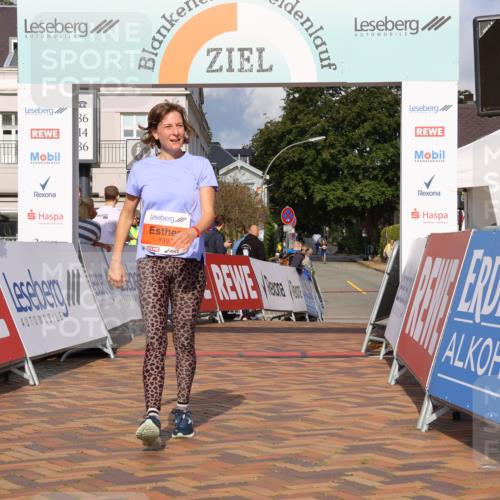 25.08.2024 - 20. Blankeneser Heldenlauf Strokosch-Dieckow http://msf.ph/oto/6821659 25.08.2024 09:48:14 Ziel 132, 199 meine-sportfotos.de