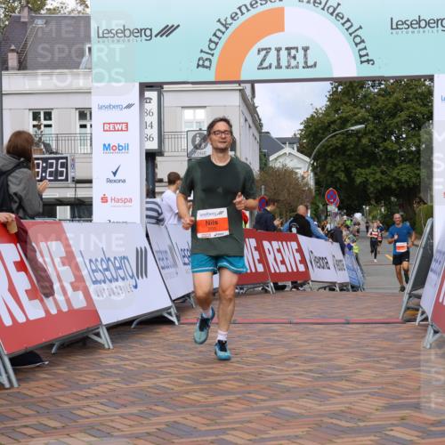 25.08.2024 - 20. Blankeneser Heldenlauf Strokosch-Dieckow http://msf.ph/oto/6822122 25.08.2024 09:48:58 Ziel 250 meine-sportfotos.de