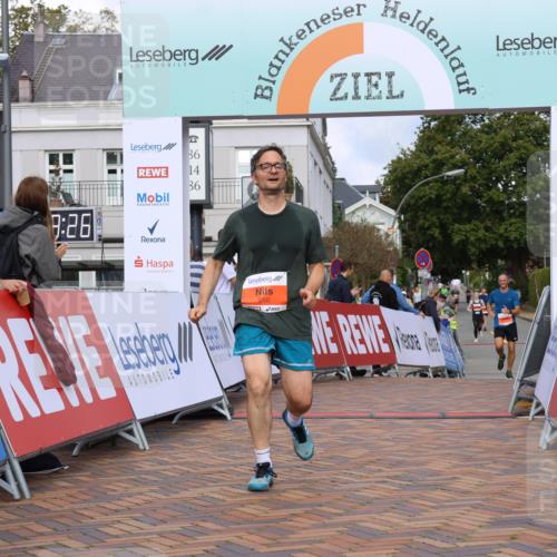 25.08.2024 - 20. Blankeneser Heldenlauf Strokosch-Dieckow http://msf.ph/oto/6822142 25.08.2024 09:48:59 Ziel 216, 250 meine-sportfotos.de