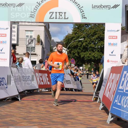 25.08.2024 - 20. Blankeneser Heldenlauf Strokosch-Dieckow http://msf.ph/oto/6823035 25.08.2024 10:23:05 Ziel 6232, 6236, 6237, 6528 meine-sportfotos.de