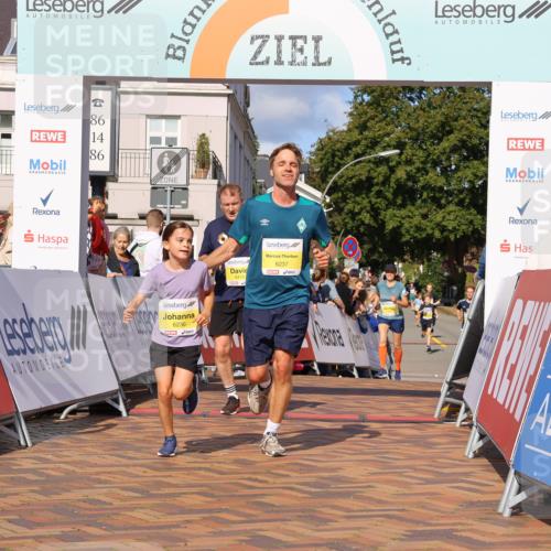 25.08.2024 - 20. Blankeneser Heldenlauf Strokosch-Dieckow http://msf.ph/oto/6823239 25.08.2024 10:23:10 Ziel 6037, 6232, 6236, 6237, 6415 meine-sportfotos.de