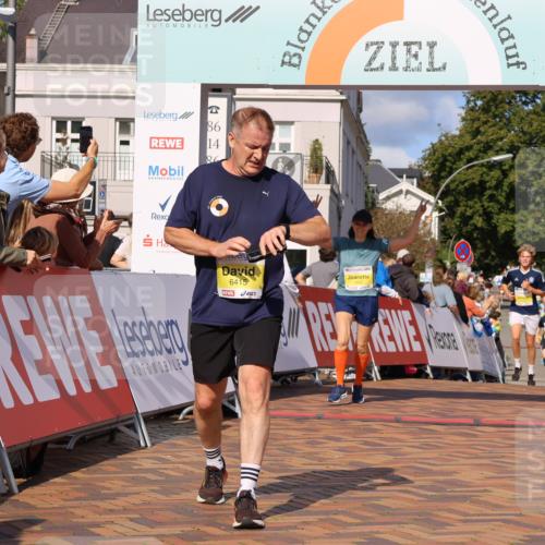 25.08.2024 - 20. Blankeneser Heldenlauf Strokosch-Dieckow http://msf.ph/oto/6823349 25.08.2024 10:23:13 Ziel 6037, 6232, 6236, 6237, 6346, 6382, 6415 meine-sportfotos.de