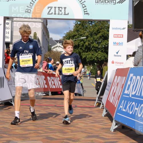 25.08.2024 - 20. Blankeneser Heldenlauf Strokosch-Dieckow http://msf.ph/oto/6823535 25.08.2024 10:23:18 Ziel 6037, 6346, 6382, 6415 meine-sportfotos.de