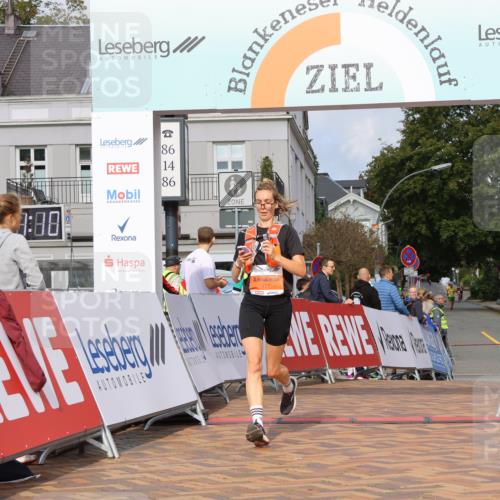 25.08.2024 - 20. Blankeneser Heldenlauf Strokosch-Dieckow http://msf.ph/oto/6824545 25.08.2024 09:51:43 Ziel 177 meine-sportfotos.de