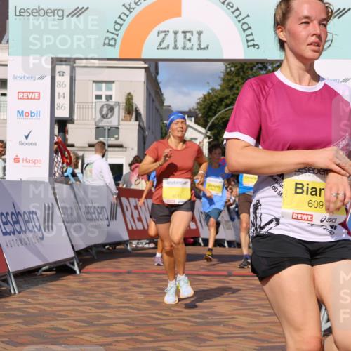 25.08.2024 - 20. Blankeneser Heldenlauf Strokosch-Dieckow http://msf.ph/oto/6824719 25.08.2024 10:23:55 Ziel 6001, 6091, 6167, 6511, 6515 meine-sportfotos.de