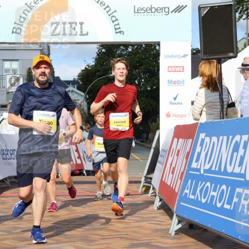 25.08.2024 - 20. Blankeneser Heldenlauf Strokosch-Dieckow http://msf.ph/oto/6825083 25.08.2024 10:24:11 Ziel 6048, 6110, 6256, 6257, 6372, 6494 meine-sportfotos.de