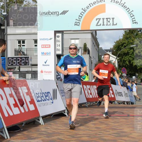 25.08.2024 - 20. Blankeneser Heldenlauf Strokosch-Dieckow http://msf.ph/oto/6825331 25.08.2024 09:52:57 Ziel 183, 224, 248, 263, 267 meine-sportfotos.de