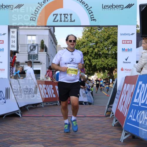 25.08.2024 - 20. Blankeneser Heldenlauf Strokosch-Dieckow http://msf.ph/oto/6825376 25.08.2024 10:24:37 Ziel 6413 meine-sportfotos.de
