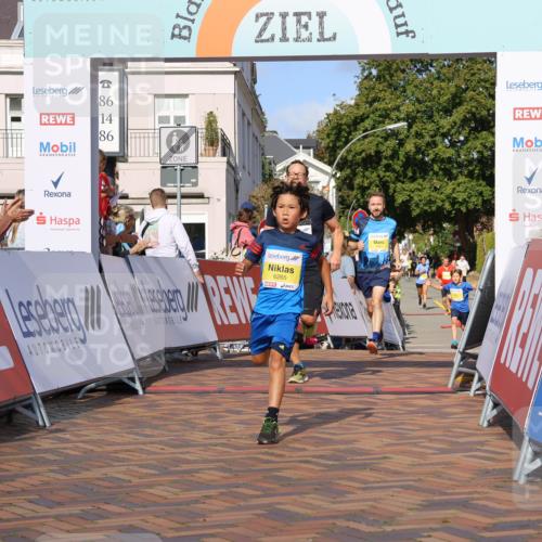 25.08.2024 - 20. Blankeneser Heldenlauf Strokosch-Dieckow http://msf.ph/oto/6825476 25.08.2024 10:24:45 Ziel 6140, 6261, 6265, 6449, 6450 meine-sportfotos.de