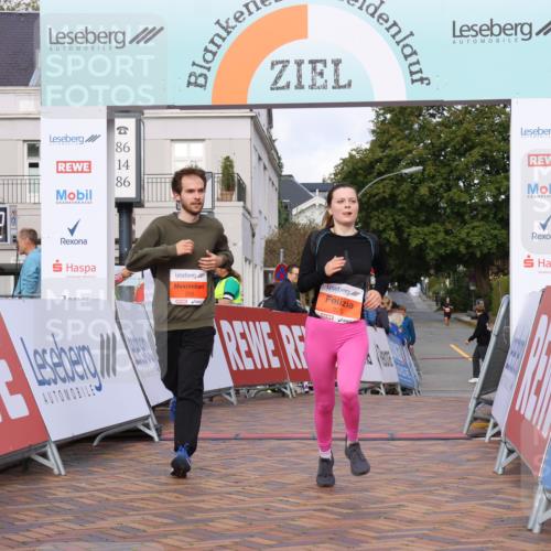 25.08.2024 - 20. Blankeneser Heldenlauf Strokosch-Dieckow http://msf.ph/oto/6825836 25.08.2024 09:53:15 Ziel 225, 226 meine-sportfotos.de