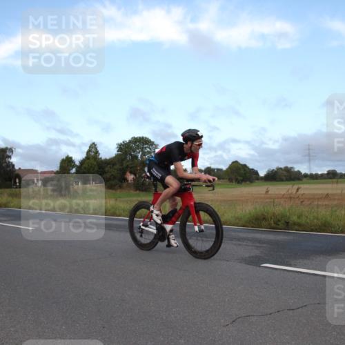 25.08.2024 - Elbe Triathlon Hamburg Fuchs,  Jonas http://msf.ph/oto/6826239 25.08.2024 08:43:15 Radfahren 35, 94, 64, 86, 33 meine-sportfotos.de
