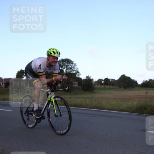 25.08.2024 - Elbe Triathlon Hamburg Fuchs,  Jonas http://msf.ph/oto/6826749 25.08.2024 08:58:35 Radfahren 43, 69 meine-sportfotos.de