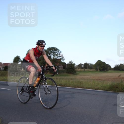 25.08.2024 - Elbe Triathlon Hamburg Fuchs,  Jonas http://msf.ph/oto/6826811 25.08.2024 09:00:29 Radfahren 119, 88, 163 meine-sportfotos.de