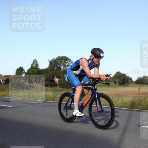 25.08.2024 - Elbe Triathlon Hamburg Fuchs,  Jonas http://msf.ph/oto/6826842 25.08.2024 09:01:31 Radfahren 173, 72, 111 meine-sportfotos.de