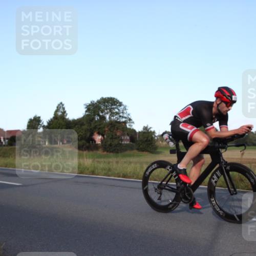 25.08.2024 - Elbe Triathlon Hamburg Fuchs,  Jonas http://msf.ph/oto/6826878 25.08.2024 09:02:16 Radfahren 239, 155 meine-sportfotos.de