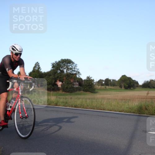 25.08.2024 - Elbe Triathlon Hamburg Fuchs,  Jonas http://msf.ph/oto/6826880 25.08.2024 09:02:21 Radfahren 155 meine-sportfotos.de