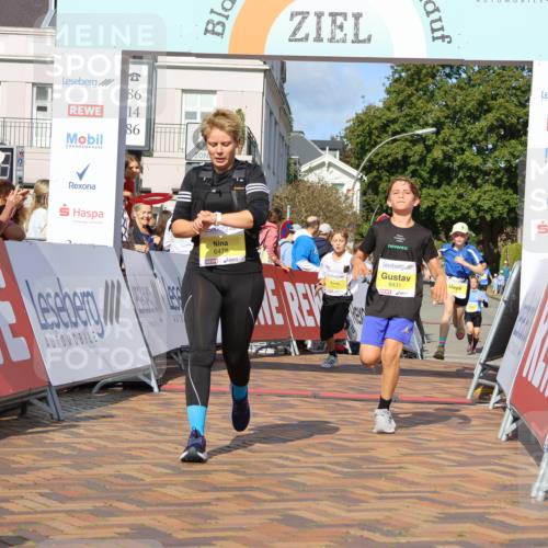 25.08.2024 - 20. Blankeneser Heldenlauf Strokosch-Dieckow http://msf.ph/oto/6827066 25.08.2024 10:25:33 Ziel 6062, 6094, 6132, 6307, 6431, 6455, 6456, 6472, 6478 meine-sportfotos.de