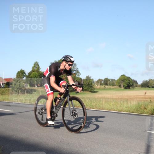 25.08.2024 - Elbe Triathlon Hamburg Fuchs,  Jonas http://msf.ph/oto/6827380 25.08.2024 09:11:36 Radfahren 282, 61, 293, 193, 87, 52 meine-sportfotos.de