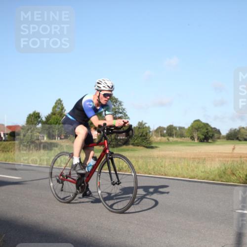 25.08.2024 - Elbe Triathlon Hamburg Fuchs,  Jonas http://msf.ph/oto/6827417 25.08.2024 09:11:58 Radfahren 217, 244, 194, 43, 135 meine-sportfotos.de