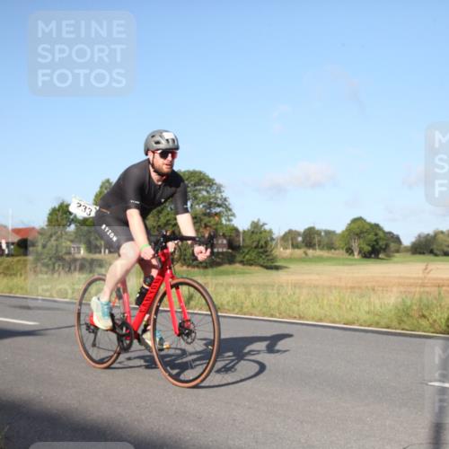25.08.2024 - Elbe Triathlon Hamburg Fuchs,  Jonas http://msf.ph/oto/6827463 25.08.2024 09:12:35 Radfahren 165, 233, 54, 290 meine-sportfotos.de