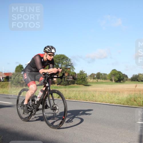 25.08.2024 - Elbe Triathlon Hamburg Fuchs,  Jonas http://msf.ph/oto/6827479 25.08.2024 09:12:55 Radfahren 131, 145, 130 meine-sportfotos.de